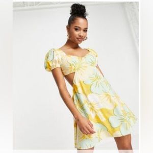 Asos Miss Selfridge Petite underwire tie back tea dress in yellow hibiscus print